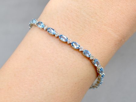 Salavetti Italy Aquamarine and Diamond Line Bracelet (4.87cts) Online now