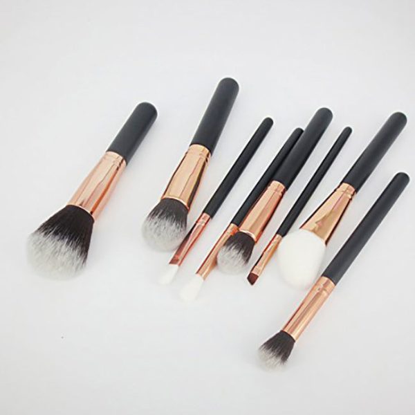 8 Pieces Professional Makeup Brushes, Blusher, Eye Shadow Brushes Set with Zipper Bag - Black Sale